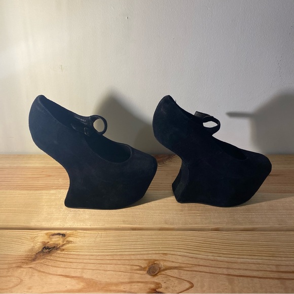 Jeffrey Campbell Night Walk Black Suede size 7.5 - Picture 3 of 5